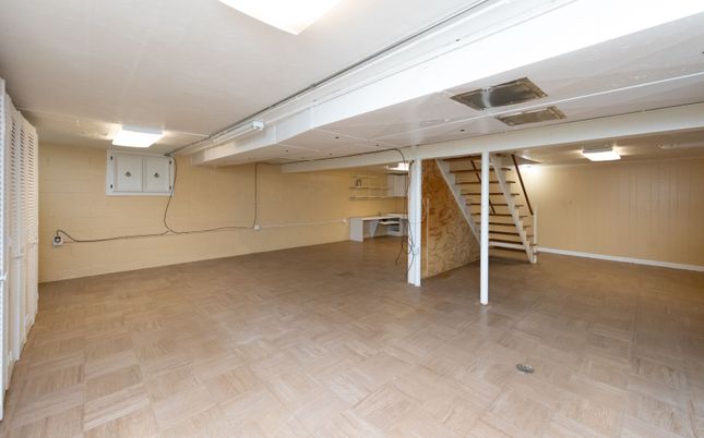 Empty room, Interior, Kitchen