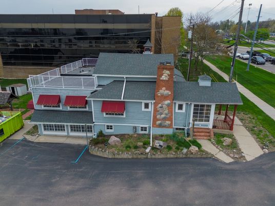 Exterior, Drone