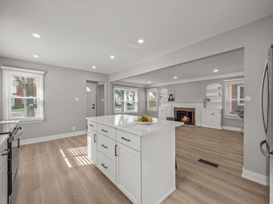 Fireplace, Interior, Kitchen, Recessed Lighting, Wood Texture Flooring