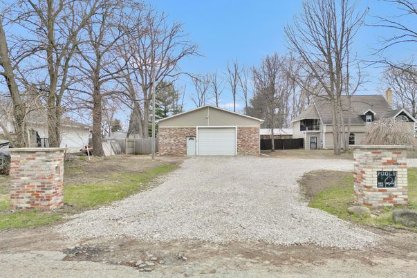 Backyard, Detached Garage, Exterior