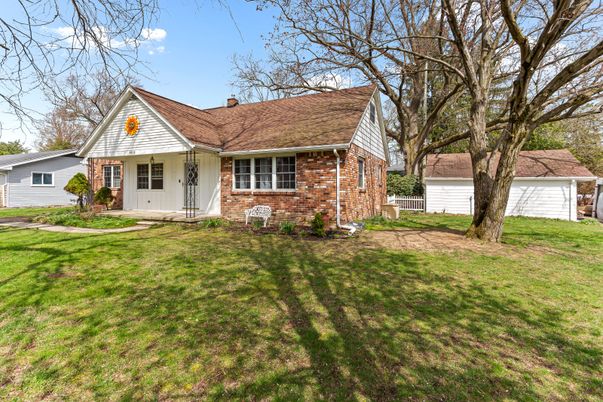 Backyard, Detached Garage, Exterior