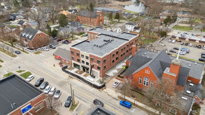 Exterior, Drone