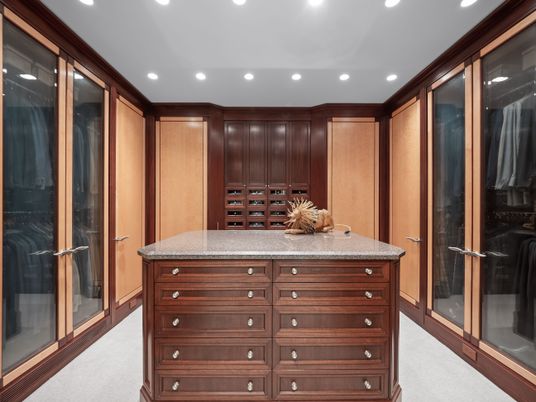 Interior, Recessed Lighting, Walk-in Closets