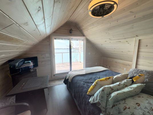 Bedroom, Interior, Wooden Ceilings, Wood Texture Flooring, Wooden Walls