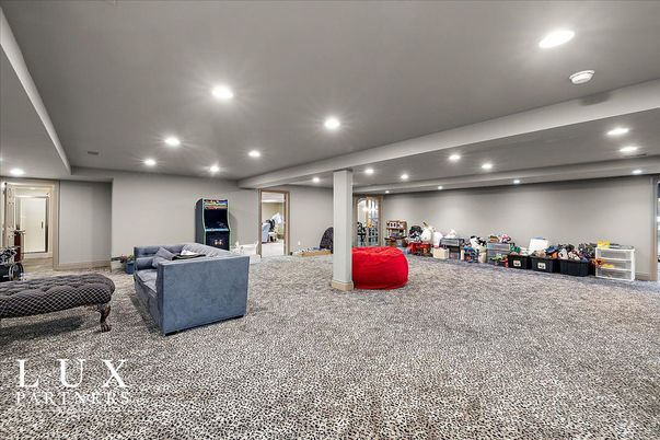 Interior, Recessed Lighting