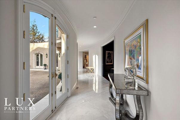 Interior, Marble, Recessed Lighting