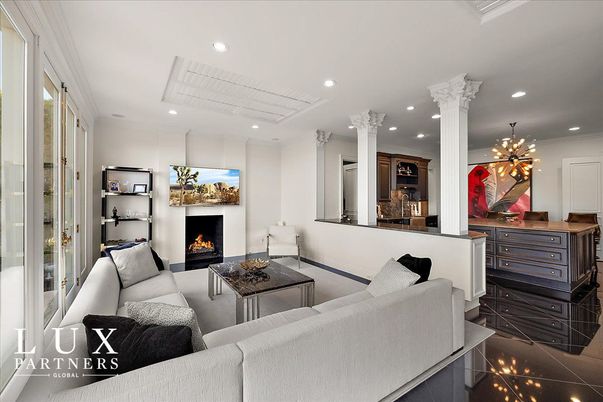 Fireplace, Interior, Living room, Pendant Lights, Recessed Lighting