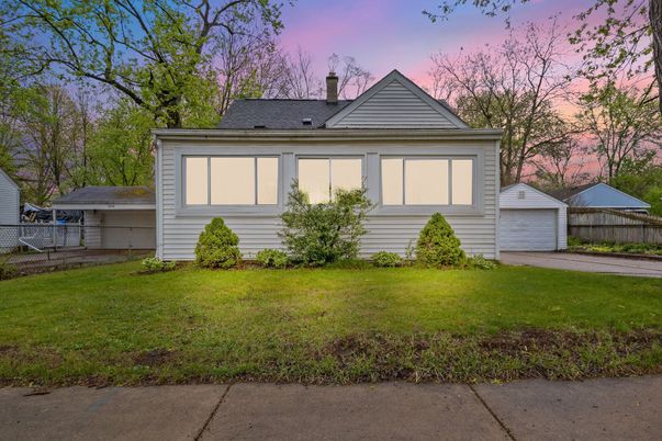 Backyard, Detached Garage, Exterior, Facade, Cape Cod