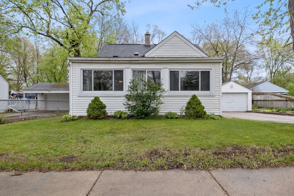 Backyard, Detached Garage, Exterior, Facade, Cape Cod