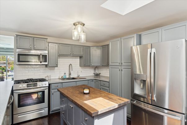Interior, Kitchen, Stainless Steel Appliances, Wood Texture Flooring