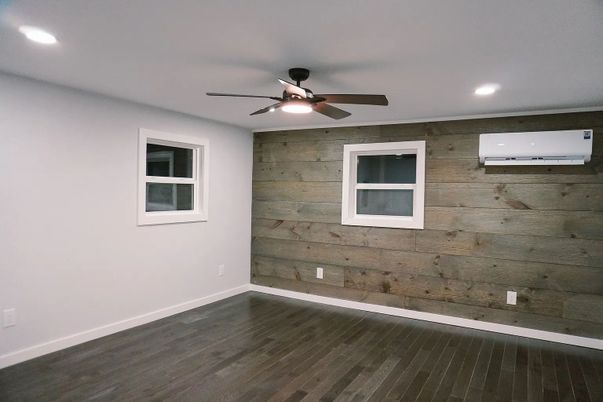 Empty room, Interior, Recessed Lighting, Wood Texture Flooring, Wooden Walls