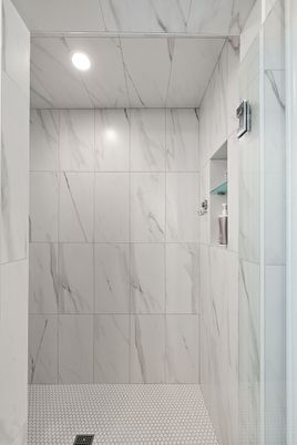 Bathroom, Interior, Marble Walls, Recessed Lighting