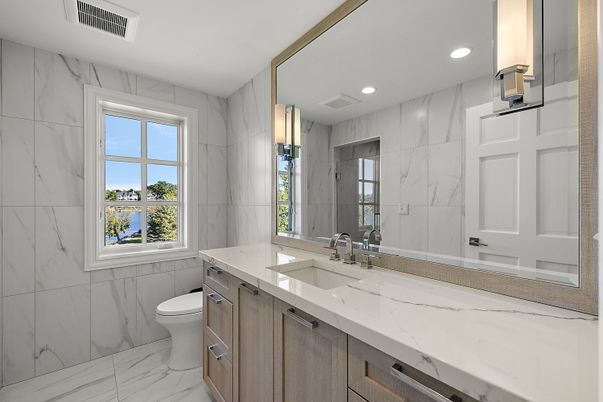 Bathroom, Interior, Marble, Marble Walls, Recessed Lighting