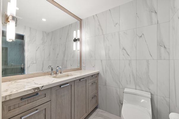 Bathroom, Interior, Marble, Marble Walls, Recessed Lighting