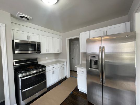 Interior, Kitchen, Stainless Steel Appliances, Wood Texture Flooring