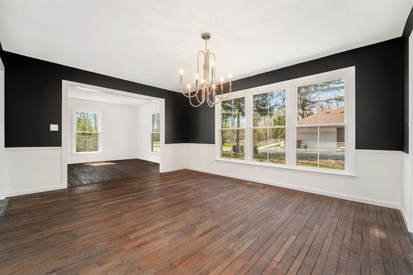 Chandelier, Empty room, Interior, Wood Texture Flooring