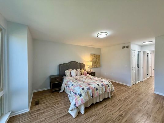 Bedroom, Interior, Wood Texture Flooring