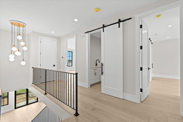 Interior, Pendant Lights, Recessed Lighting, Wood Texture Flooring