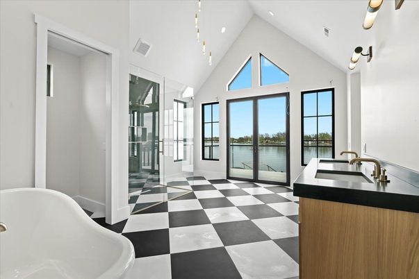 Bathroom, Interior, Recessed Lighting, Water