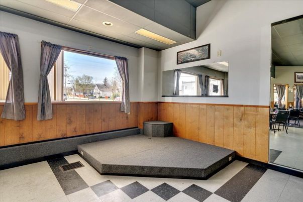 Interior, Recessed Lighting, Wooden Walls