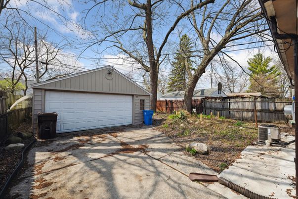 Backyard, Detached Garage, Exterior