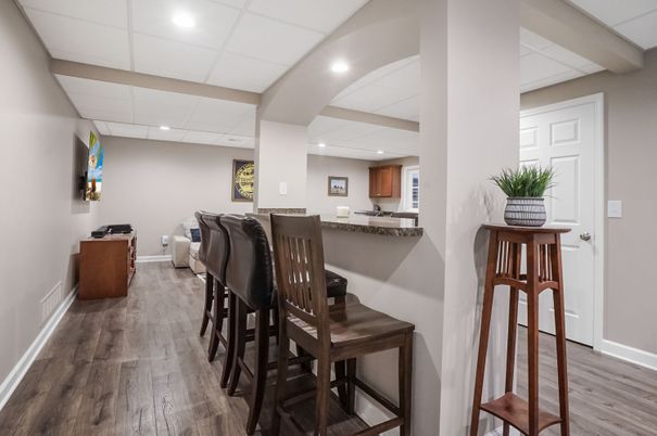 Interior, Recessed Lighting, Wood Texture Flooring