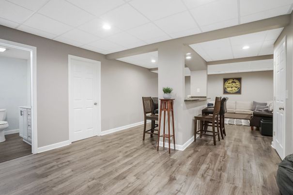 Interior, Recessed Lighting, Wood Texture Flooring
