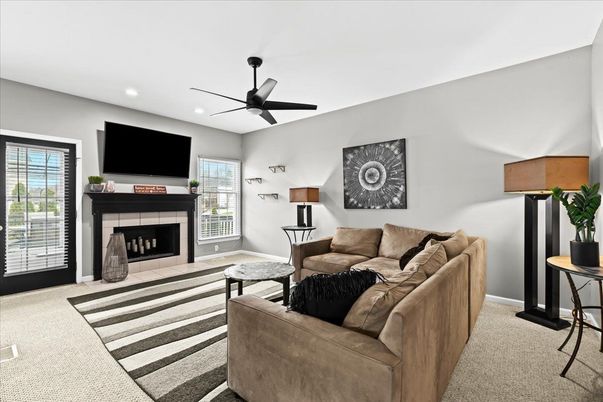 Fireplace, Interior, Living room, Recessed Lighting