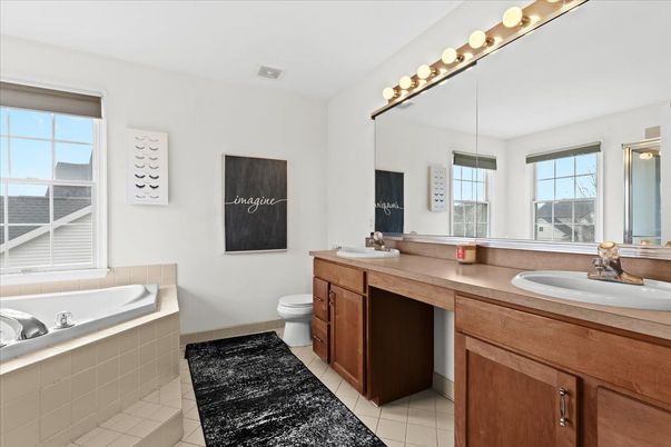 Bathroom, Dual Sink Vanities, Interior