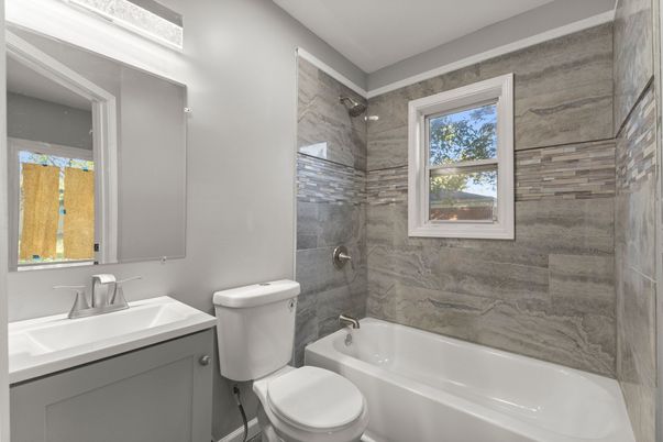 Bathroom, Interior, Marble Walls