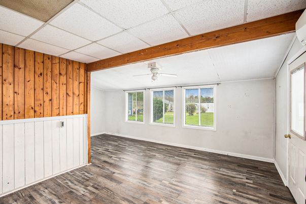 Empty room, Interior, Wooden Beams, Wood Texture Flooring, Wooden Walls