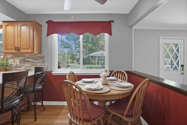 Dining room, Interior, Wood Texture Flooring