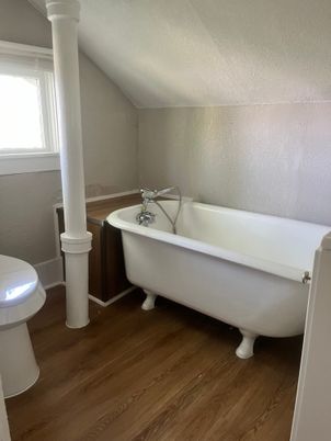 Bathroom, Free Standing Baths, Interior, Wood Texture Flooring