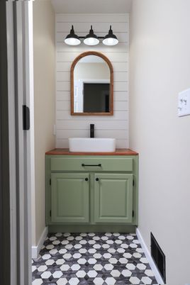 Bathroom, Interior