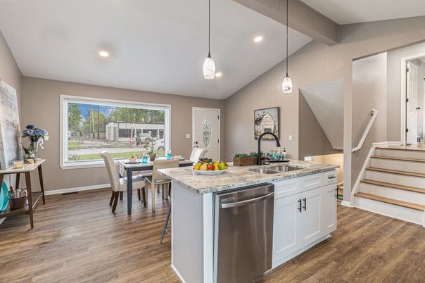 Dining room, Interior, Kitchen, Pendant Lights, Recessed Lighting, Wood Texture Flooring