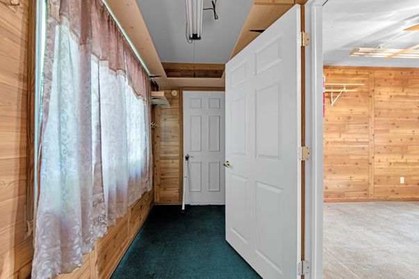 Empty room, Interior, Wooden Walls