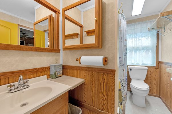 Bathroom, Interior