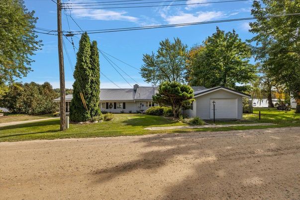 Backyard, Detached Garage, Exterior