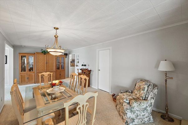Dining room, Interior