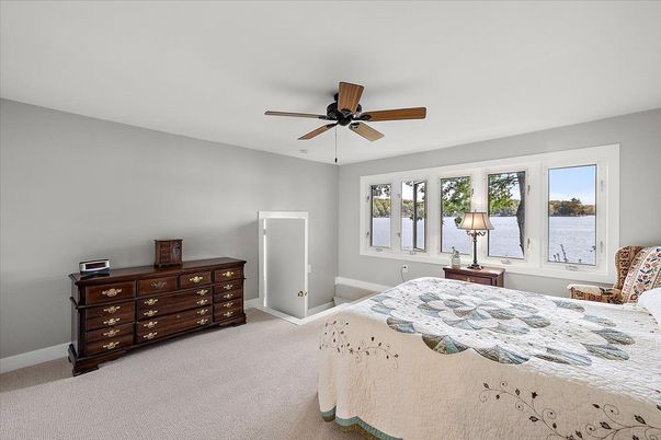 Bedroom, Interior, Water