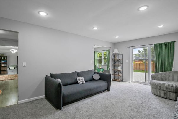Interior, Recessed Lighting