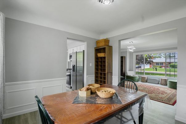 Dining room, Interior, Kitchen, Living room, Stainless Steel Appliances, Wood Texture Flooring