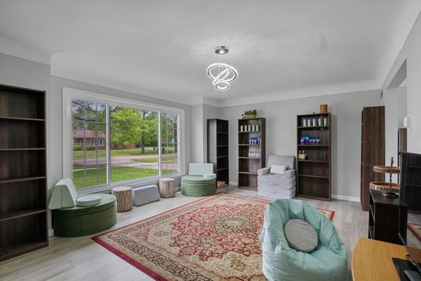 Interior, Pendant Lights, Wood Texture Flooring