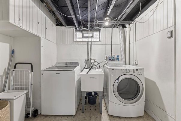 Interior, Washer