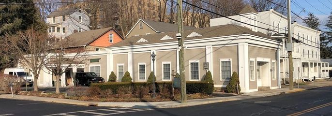 Exterior, Facade, Queen Anne Victorian