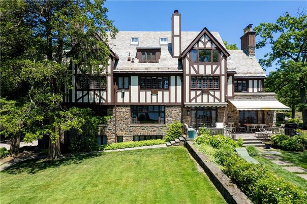 Backyard, Exterior, Facade, Brick Facade, Tudor Revival