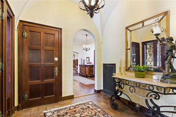 Chandelier, Interior, Wood Texture Flooring