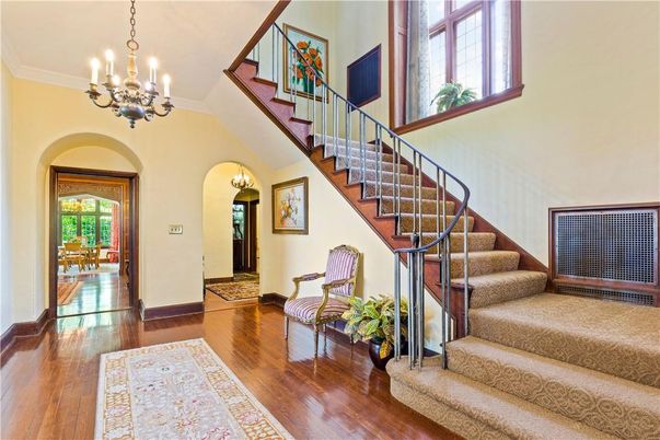 Chandelier, Interior, Wood Texture Flooring