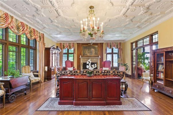 Chandelier, Fireplace, Interior, Wood Texture Flooring
