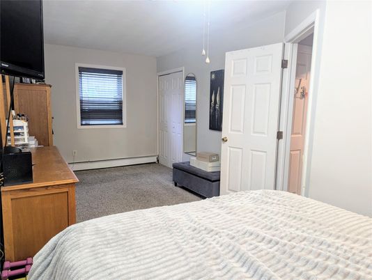Bedroom, Interior, Pendant Lights